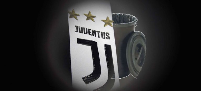Gigi Buffon e il bidone della spazzatura